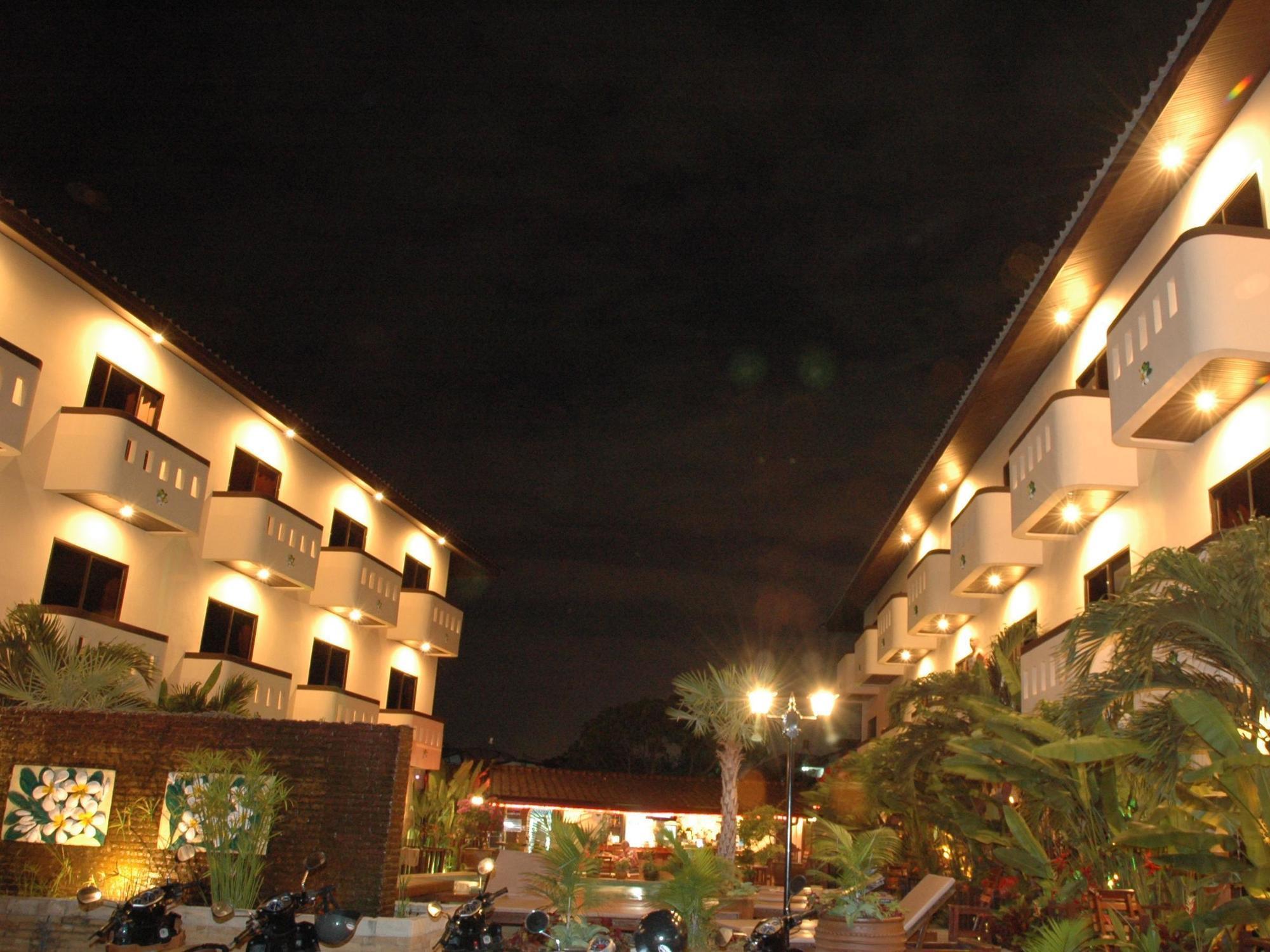 Bonkai Resort Pattaya Exterior foto